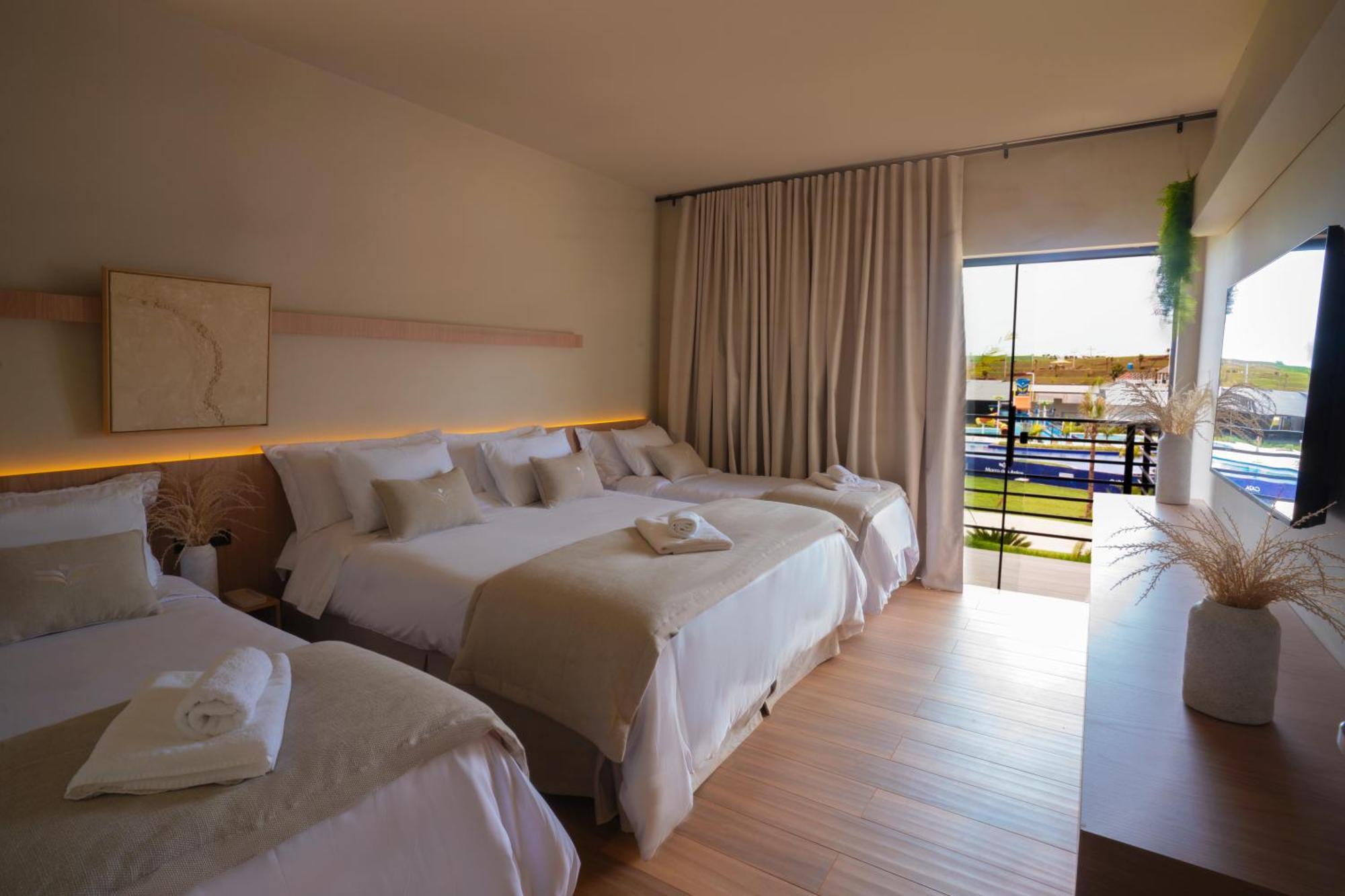 Morro Dos Anjos Aguas Quentes Hotel Resort Oficial Bandeirantes  Exterior photo